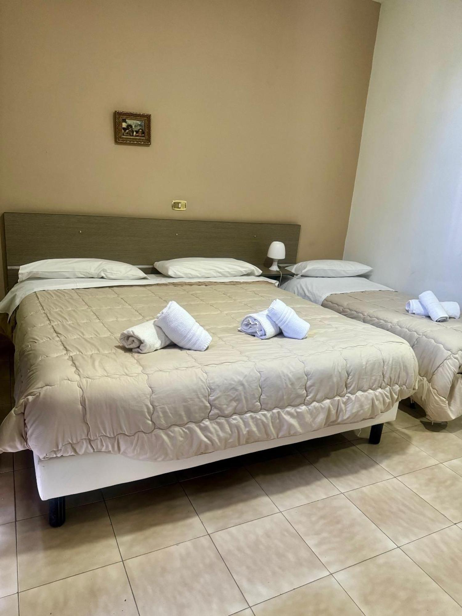 Hotel Il Santuario - بومبيي المظهر الخارجي الصورة