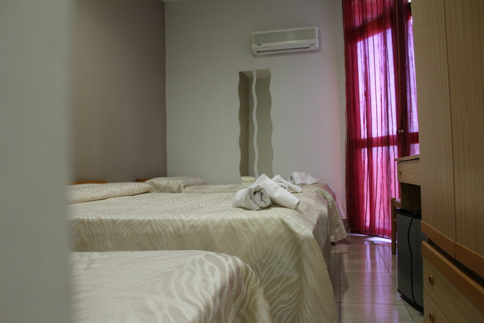 Hotel Il Santuario - بومبيي المظهر الخارجي الصورة